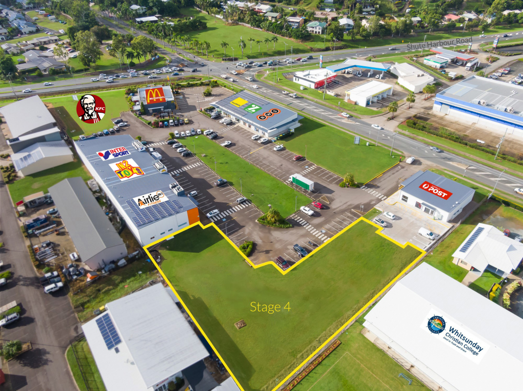 Reef Plaza Cnr Shute Harbour Rd/Paluma Rd, Cannonvale, QLD 4802