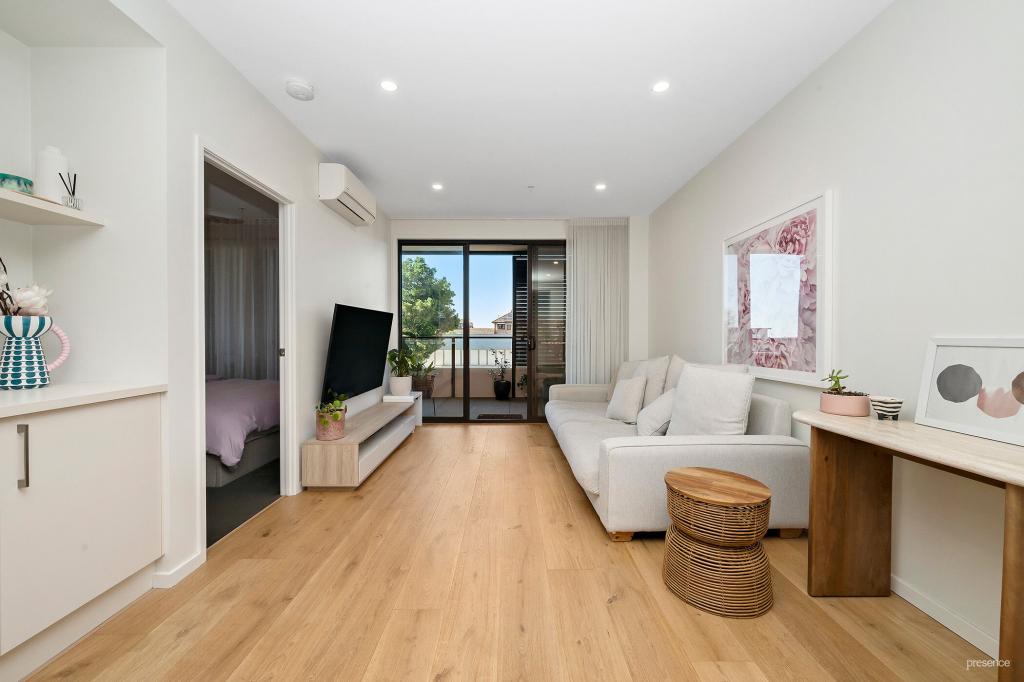 205/302 Brunker Rd, Adamstown, NSW 2289