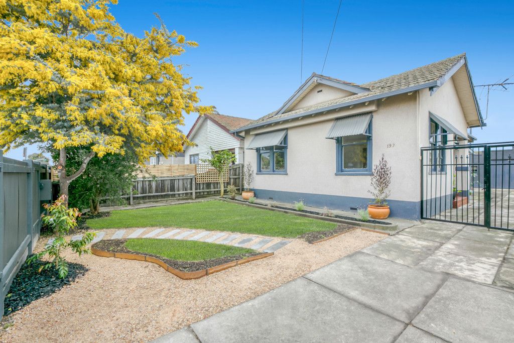 193 SEPARATION ST, NORTHCOTE, VIC 3070