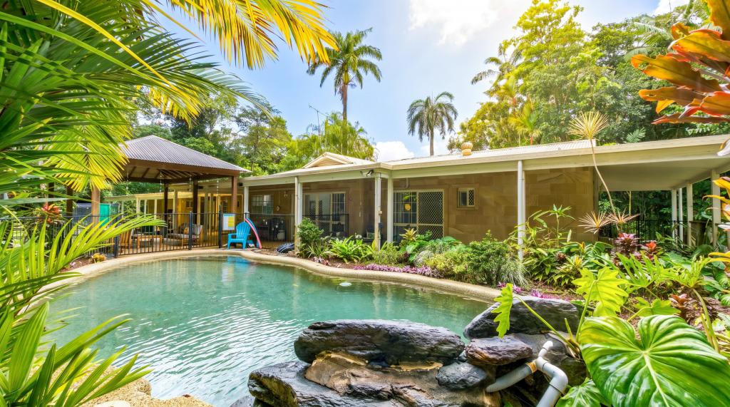 1 Spurwood Cl, Wongaling Beach, QLD 4852