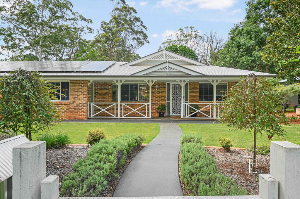 7 Orange Grove Rd, Highfields, QLD 4352