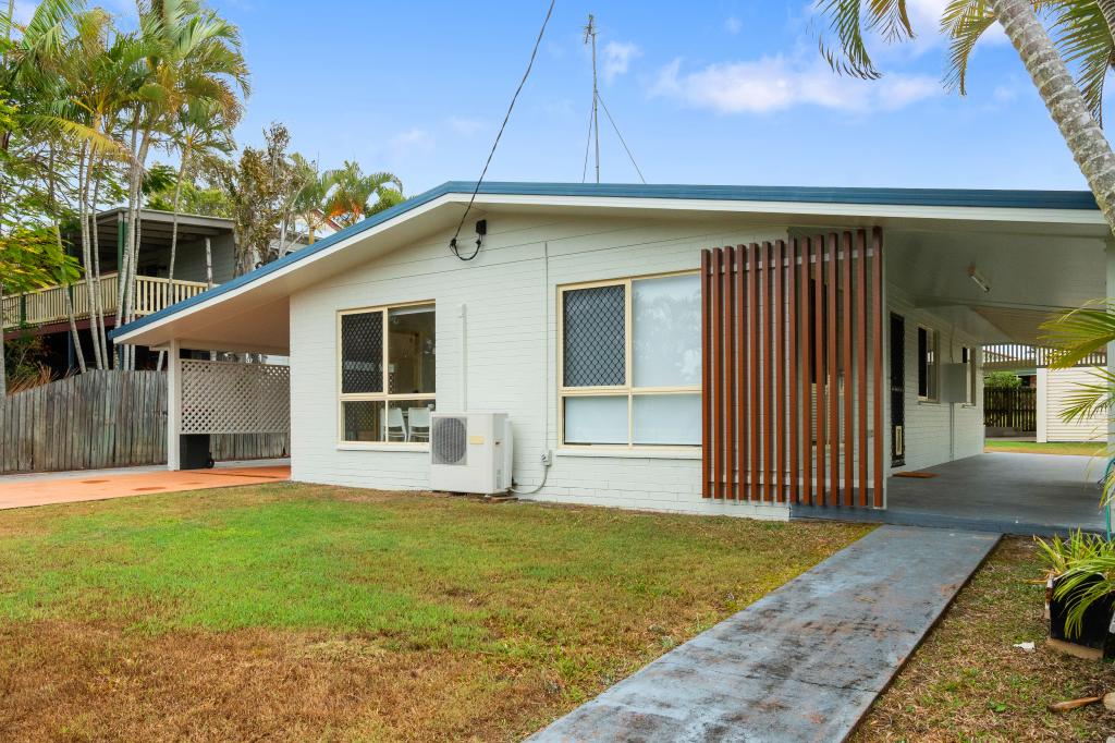 119b Limpus St, Urangan, QLD 4655