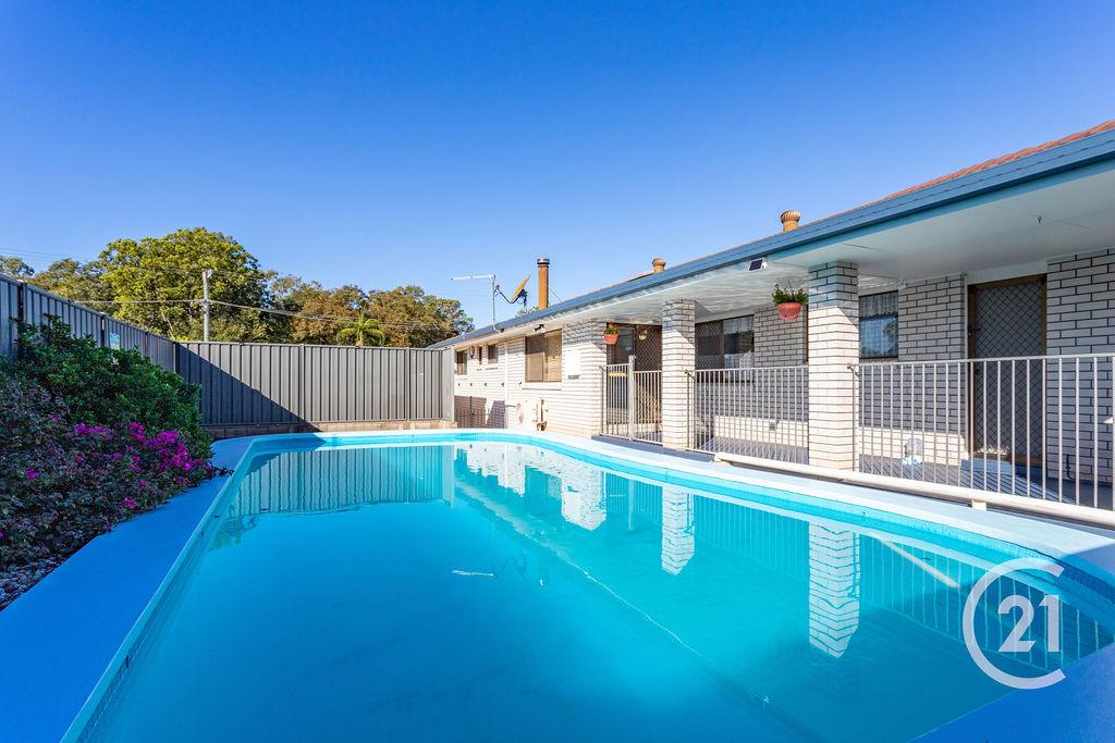 54 Harding St, Raceview, QLD 4305