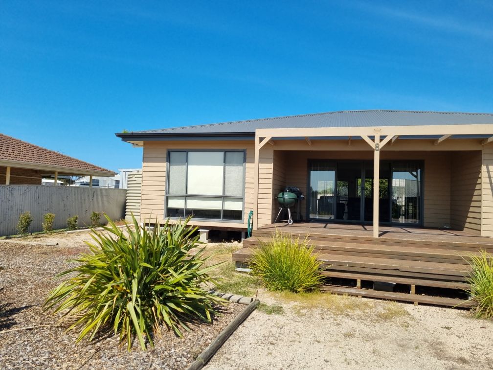 8 Martin St, Stansbury, SA 5582