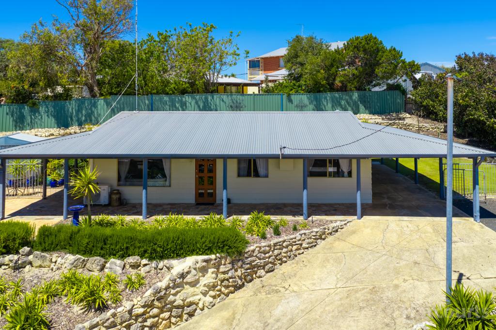3 YALGORUP CT, PRESTON BEACH, WA 6215