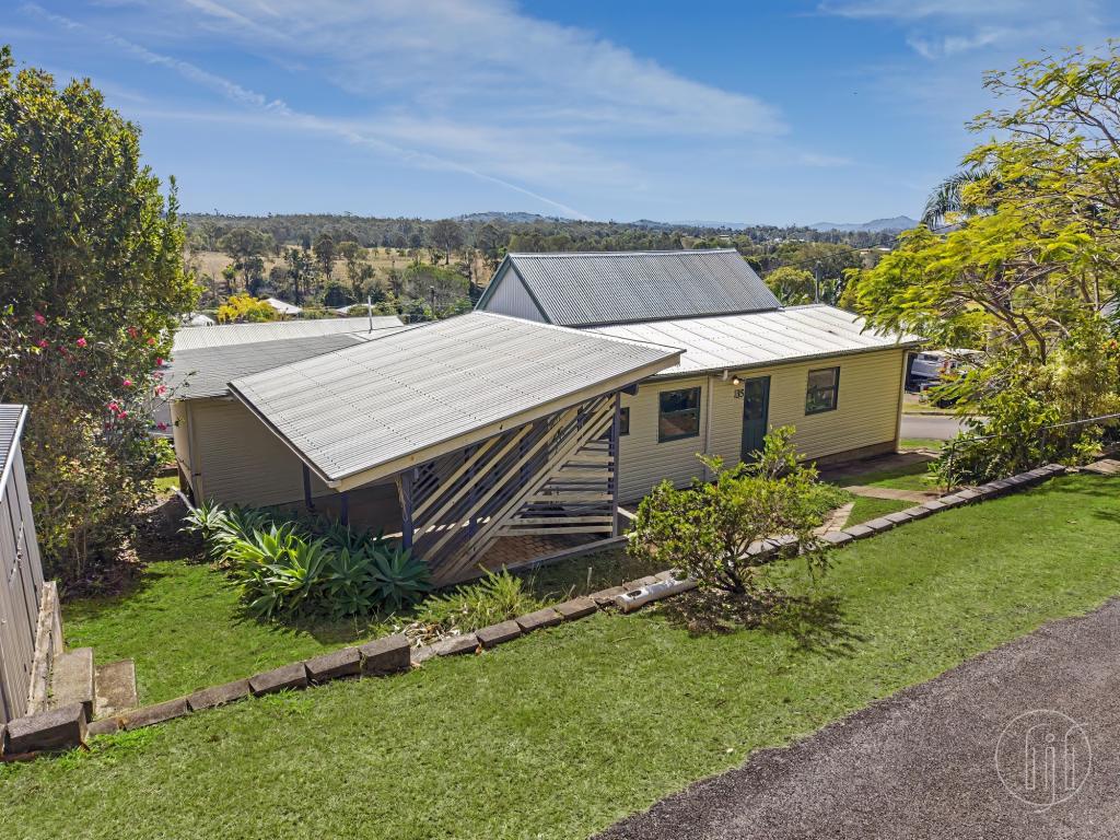 35 York St, Imbil, QLD 4570