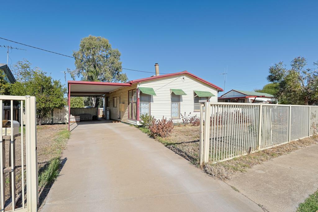 26 Cary St, Euston, NSW 2737