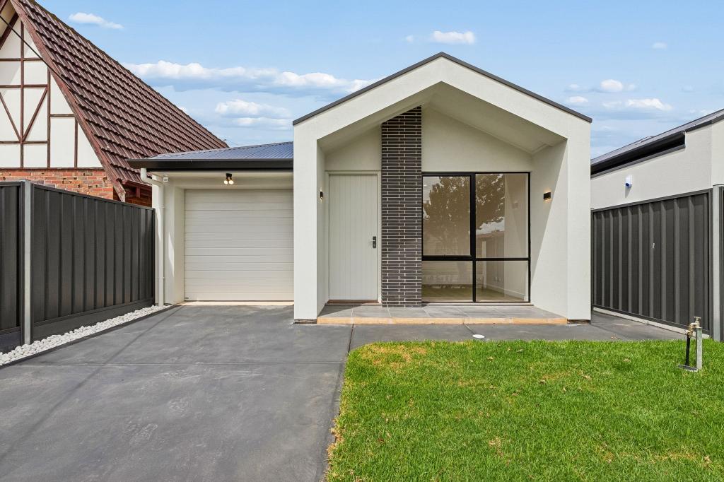 2b Honey St, Woodville North, SA 5012