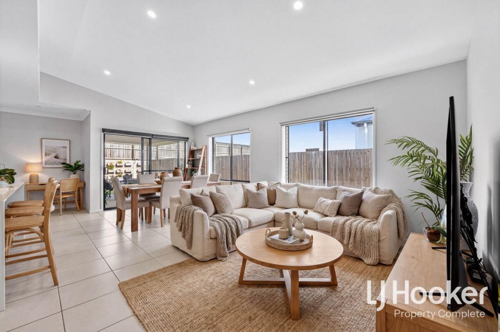 52 Petral Dr, Flagstone, QLD 4280