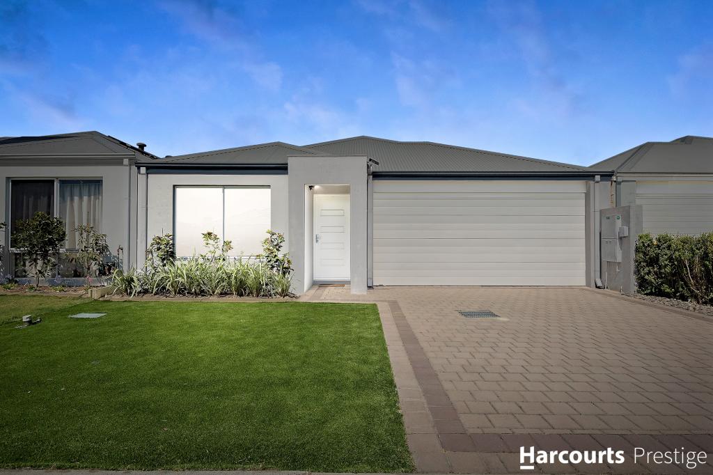 18b Stainsby Turn, Canning Vale, WA 6155