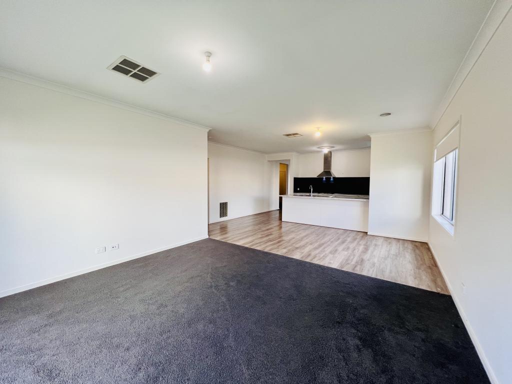 5 Ellson St, Aintree, VIC 3336