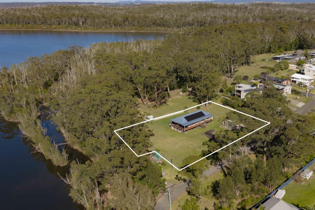 34 Spinks Ave, Lake Conjola, NSW 2539