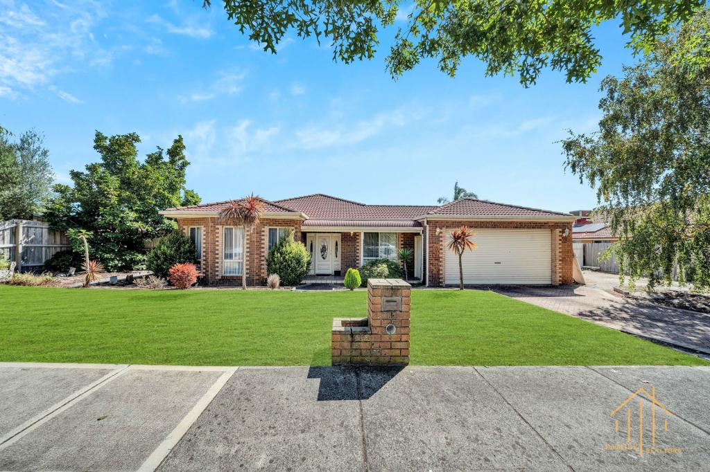 12 Elk Turn, Cranbourne, VIC 3977
