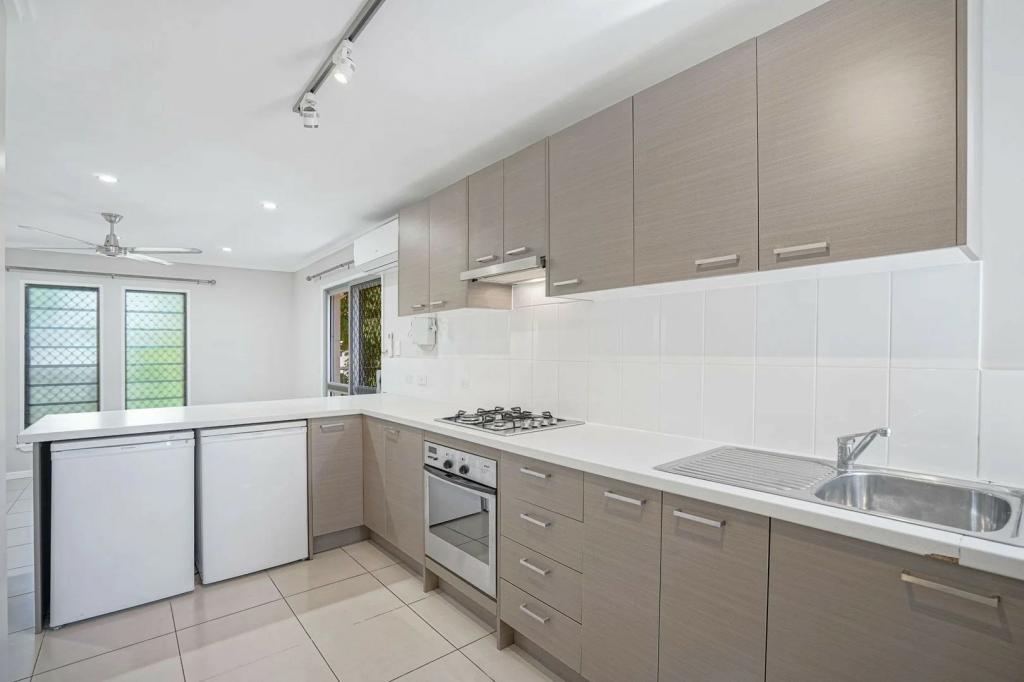 10/187 Mcleod St, Cairns North, QLD 4870