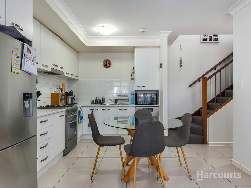 16 Ningaloo Lane, Fitzgibbon, QLD 4018