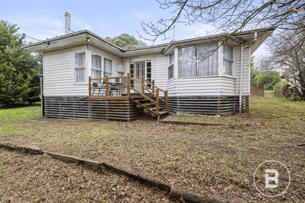 30 Sussex St, Linton, VIC 3360