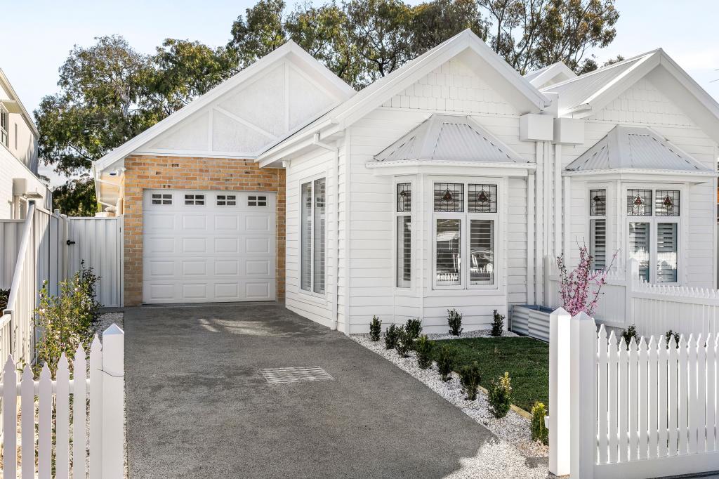 75A FARVIEW ST, GLENROY, VIC 3046
