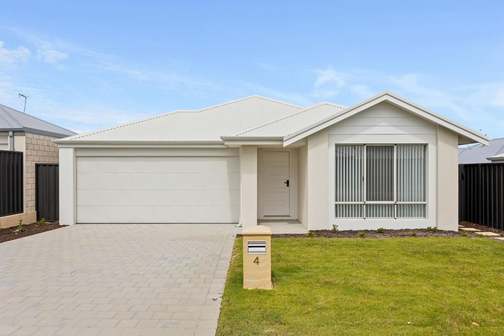 4 Cheynes Rd, Two Rocks, WA 6037