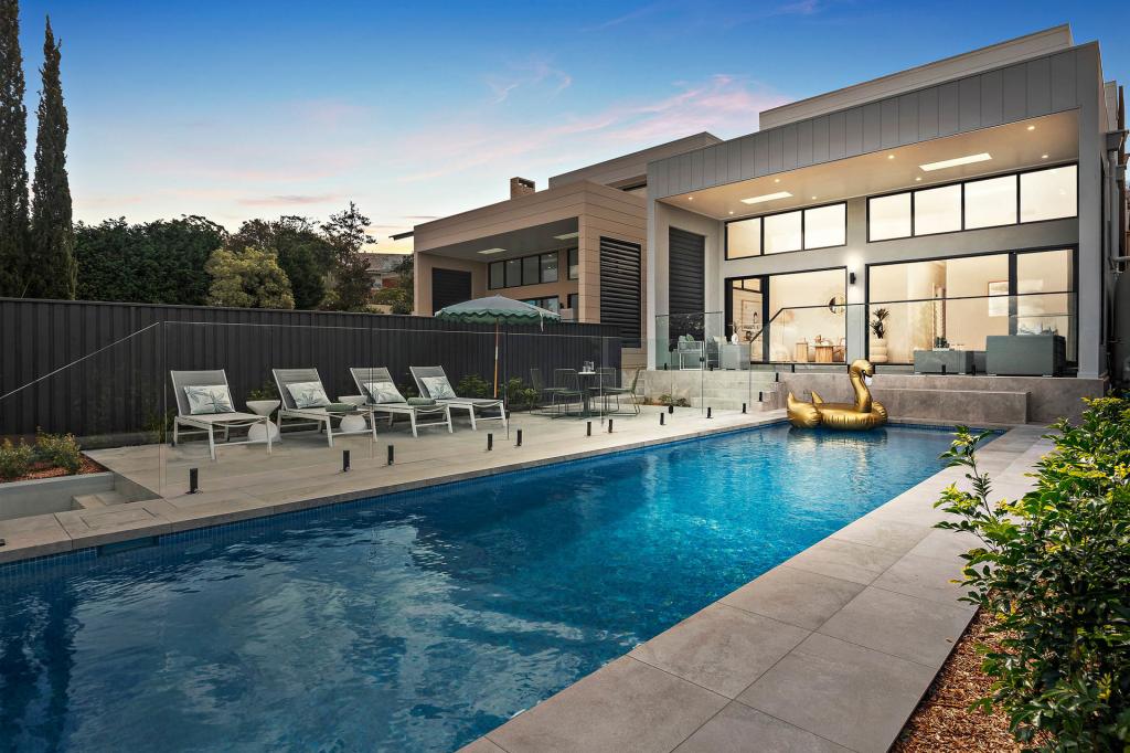 73 ELLERY PDE, SEAFORTH, NSW 2092