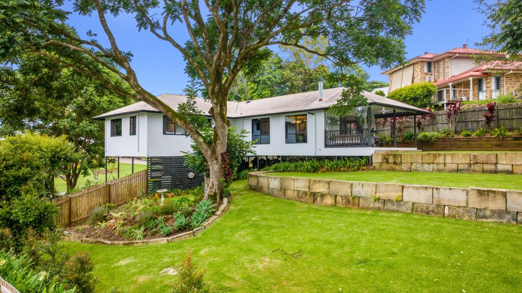 24 Fig St, Maleny, QLD 4552