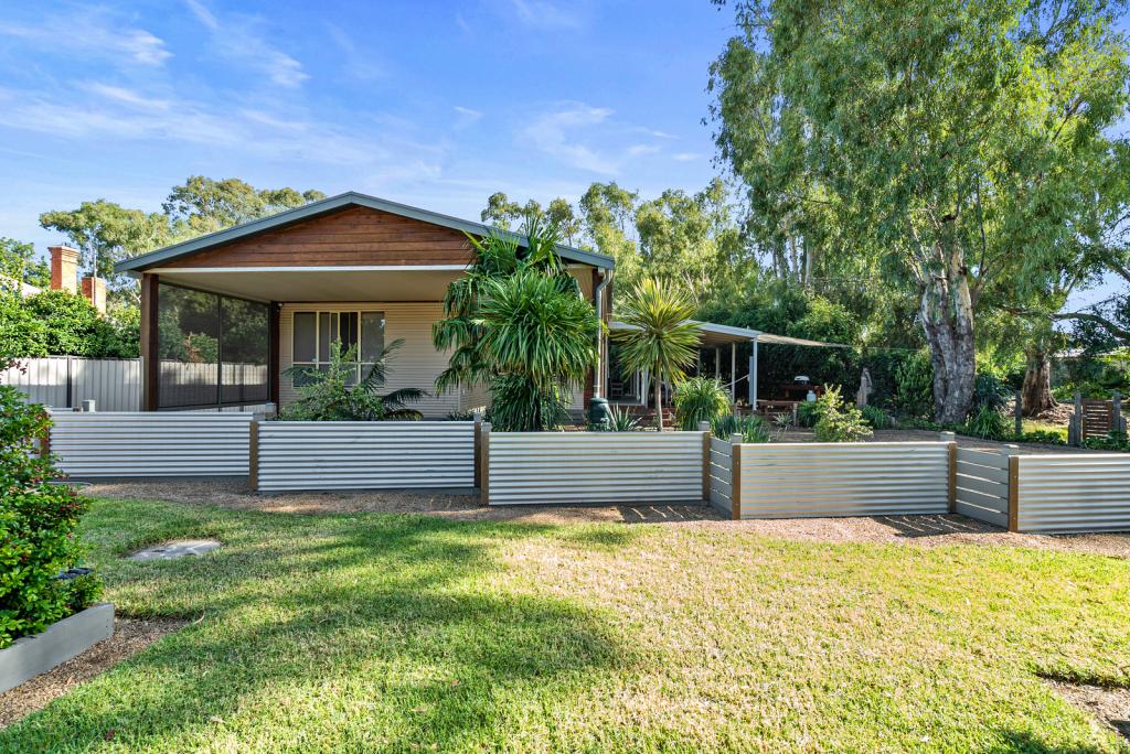 56 Kelly St, Tocumwal, NSW 2714