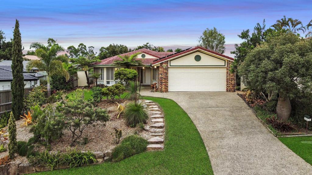 3 Camara Ct, Eatons Hill, QLD 4037