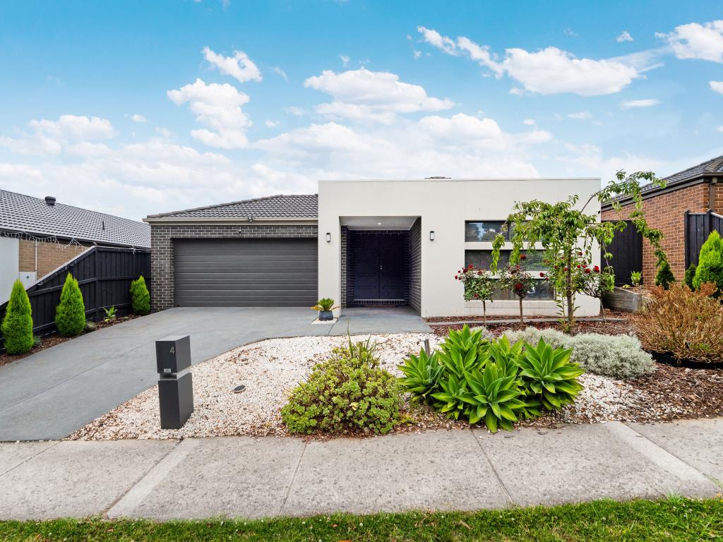 4 Greenview Ct, Cranbourne North, VIC 3977