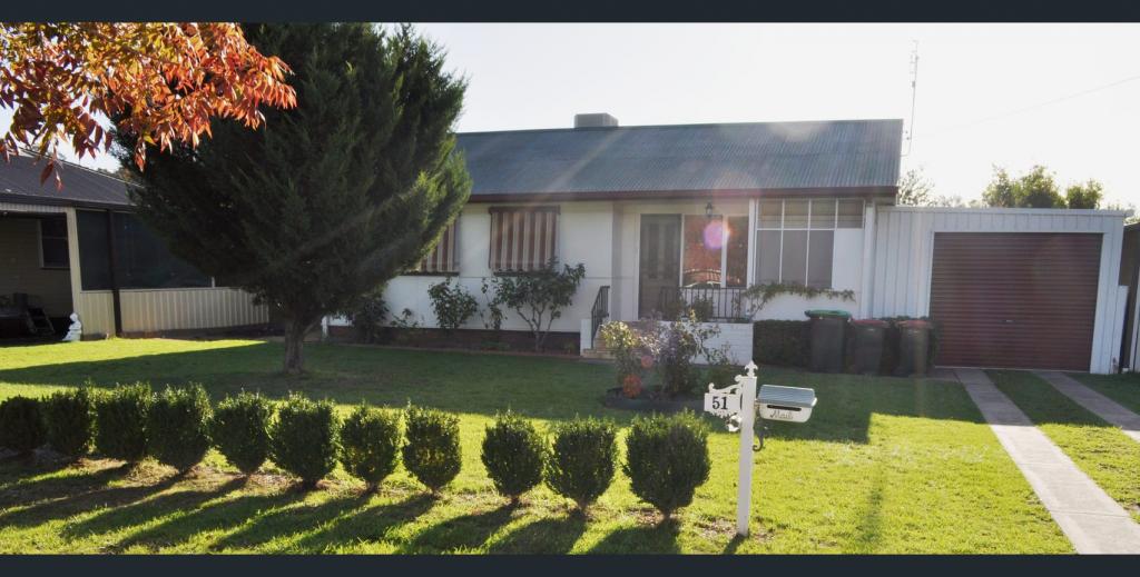 51 Centenary Ave, Cootamundra, NSW 2590