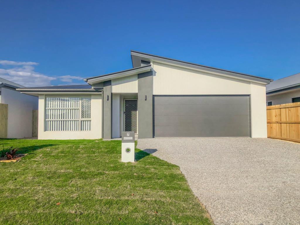 7 Village Bvd, Pimpama, QLD 4209