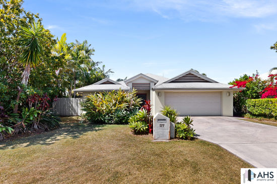 37 Rainbow Cct, Coomera, QLD 4209