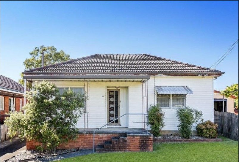 36 Ashcroft Ave, Casula, NSW 2170