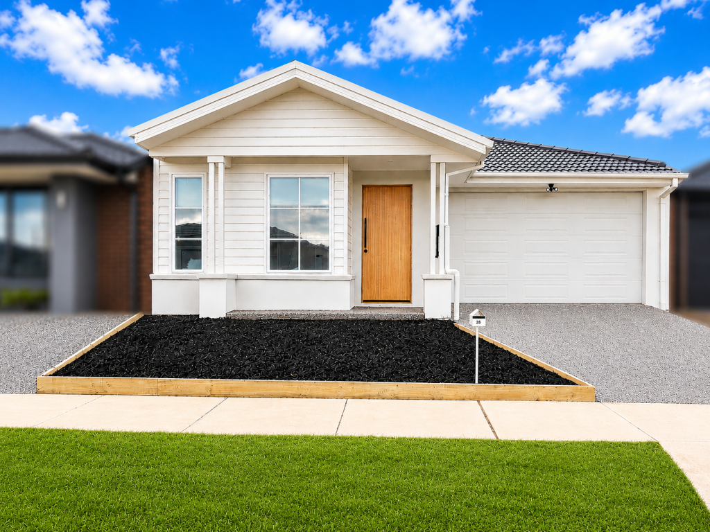 28 BINDAREE DR, MELTON SOUTH, VIC 3338