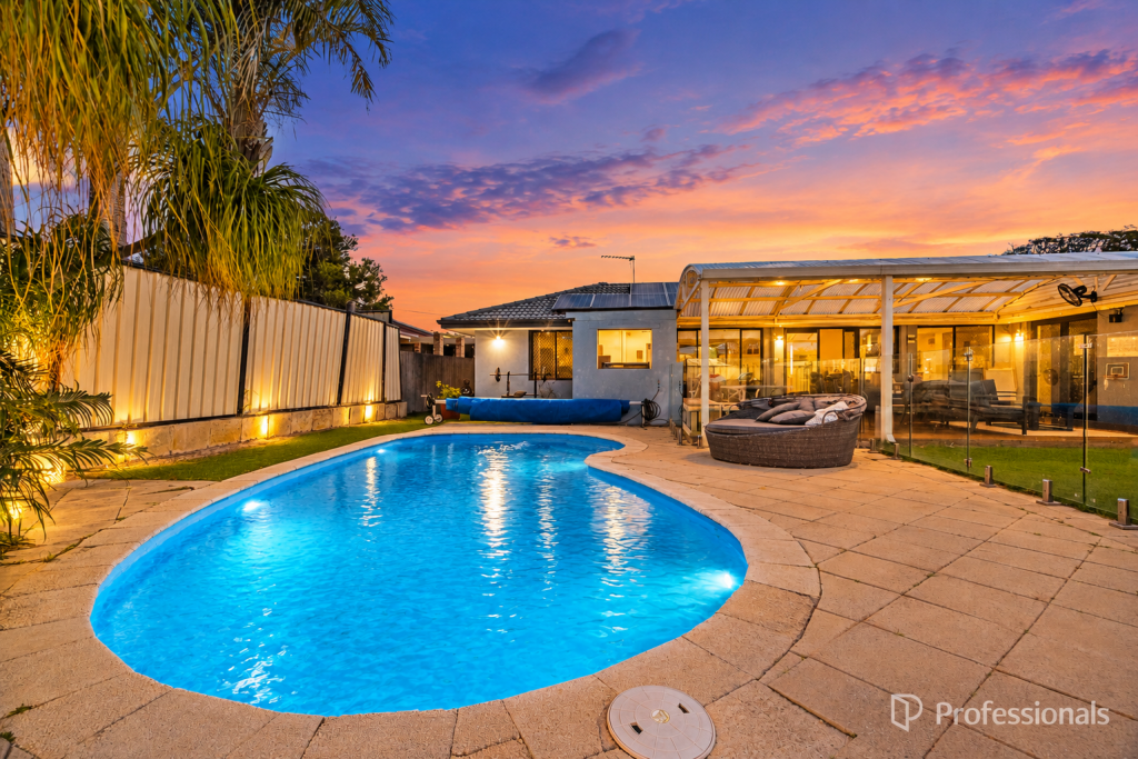 3 Kalmia Way, Forrestfield, WA 6058