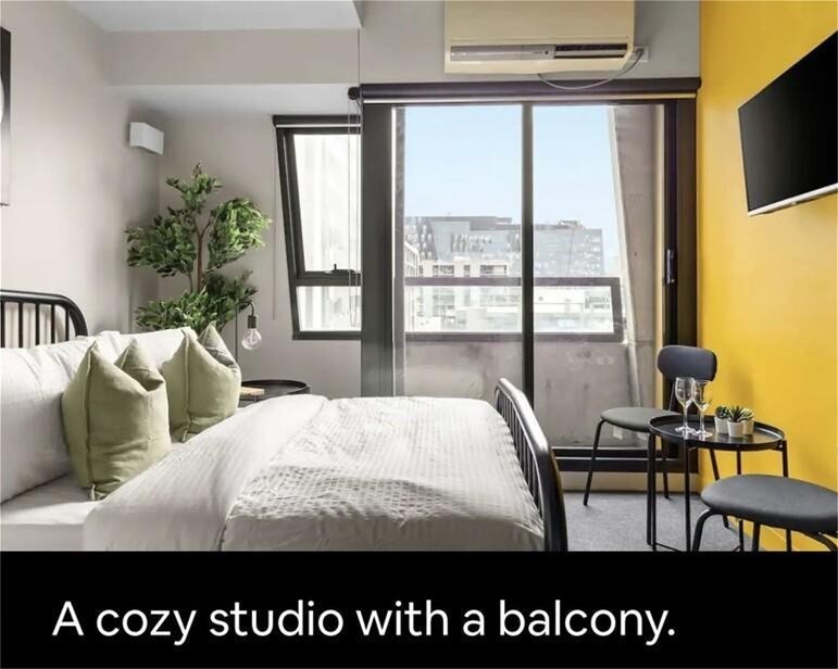 805/131 PELHAM ST, CARLTON, VIC 3053