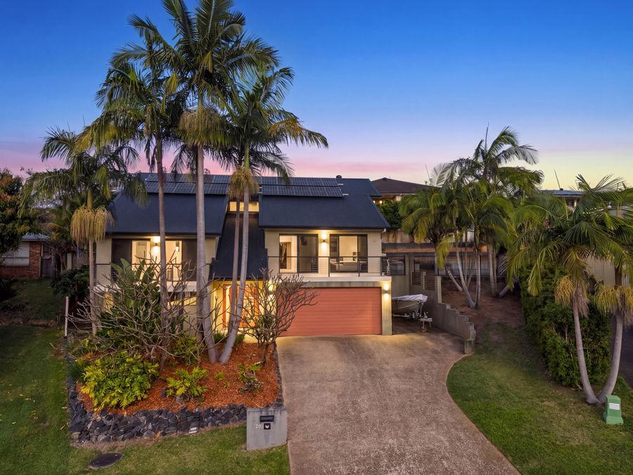 20 SILVEREYE CL, BOAMBEE EAST, NSW 2452