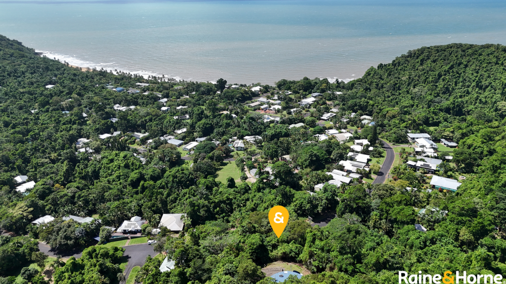 60 Cutten St, Bingil Bay, QLD 4852