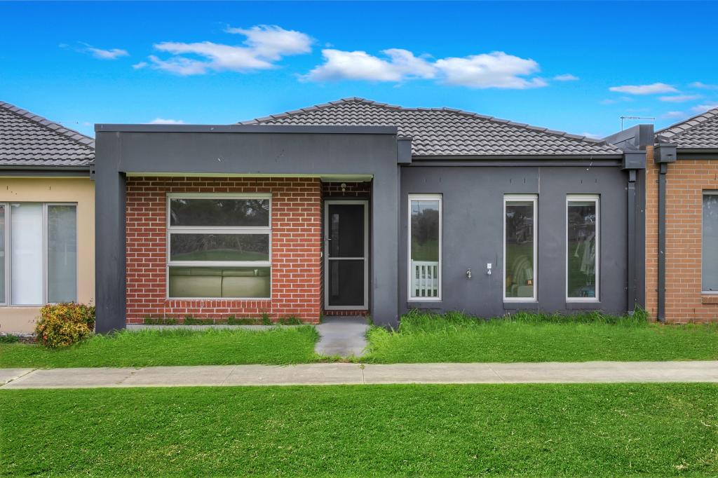 15 Frogmores St, Pakenham, VIC 3810