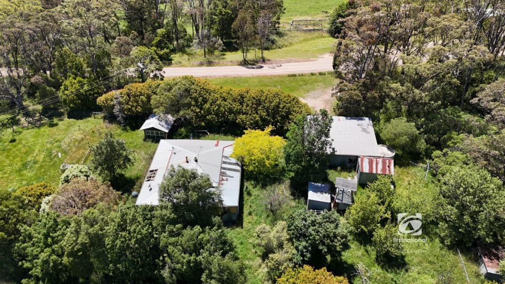 3121 GELANTIPY RD, BUTCHERS RIDGE, VIC 3885