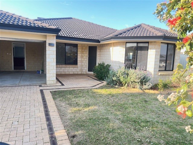 26 Lord Hobart Dr, Madora Bay, WA 6210