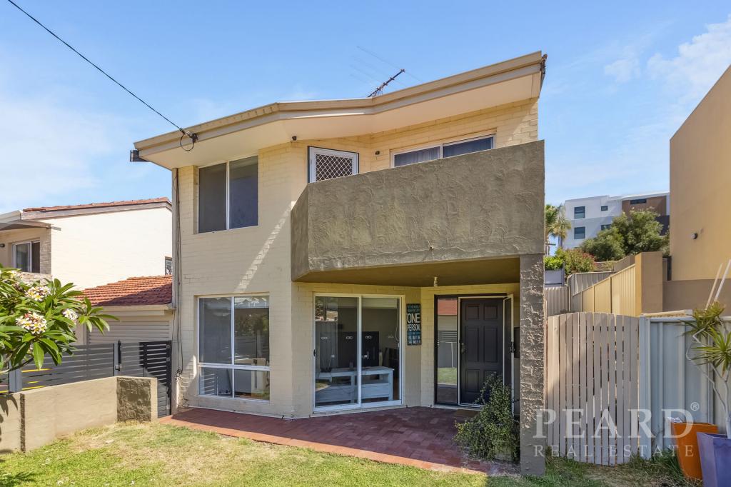 27 Manning St, Scarborough, WA 6019