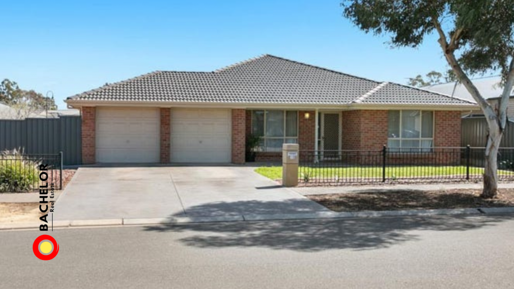 10 Langhorne St, Andrews Farm, SA 5114