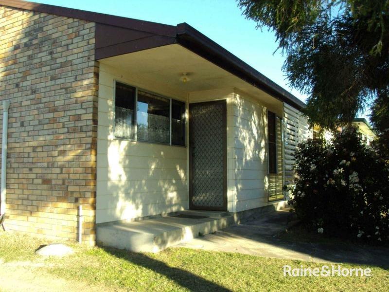 8 O'Brien St, Warwick, QLD 4370