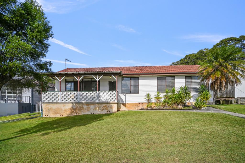 11 Corriston Cres, Adamstown Heights, NSW 2289