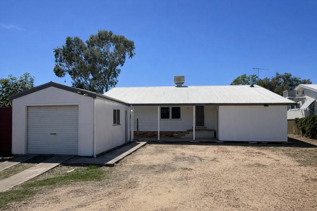 384 Boston St, Moree, NSW 2400