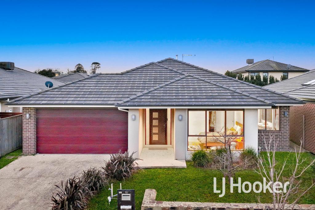 10 SIKES RD, CLYDE NORTH, VIC 3978