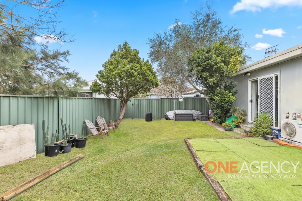 35a Cambridge St, Umina Beach, NSW 2257