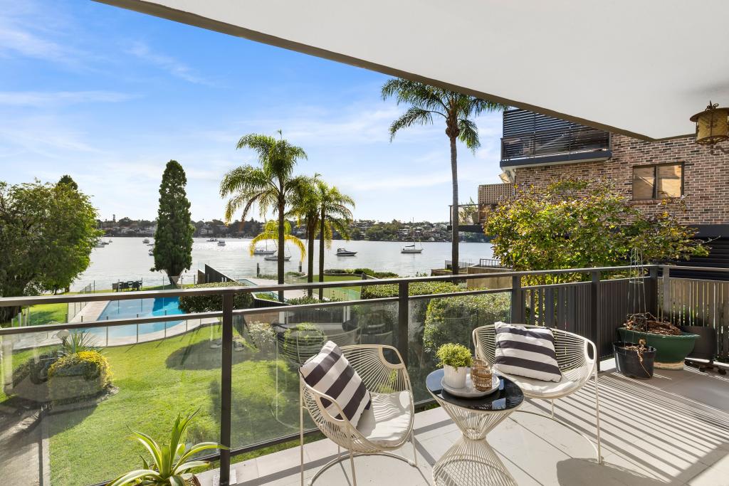1/8 WOLSELEY ST, DRUMMOYNE, NSW 2047