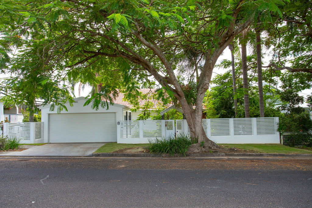 8 York St, East Ipswich, QLD 4305