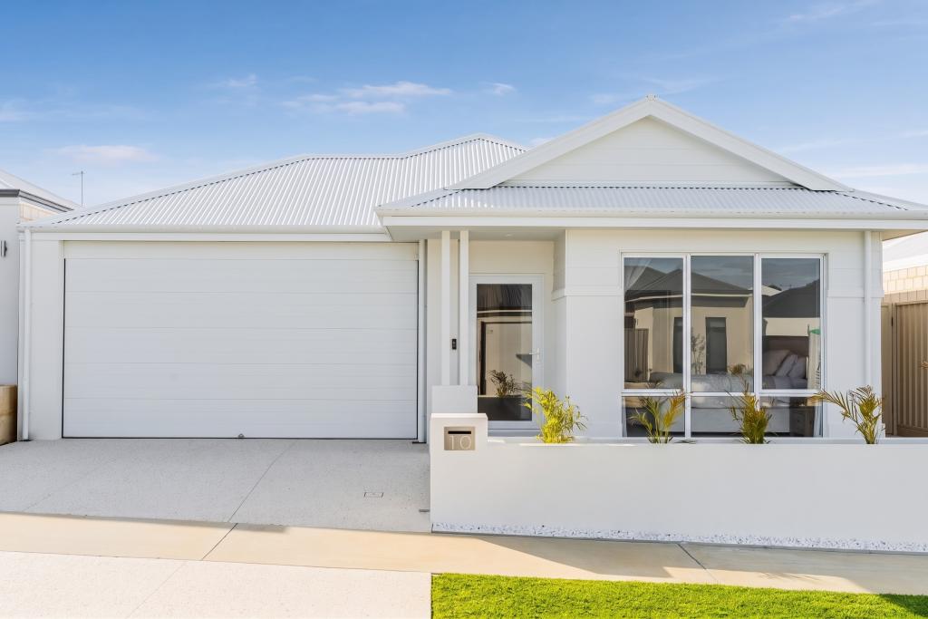 10 Kalamata Cct, Coogee, WA 6166