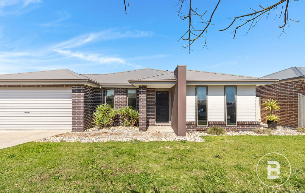 23 Chifley Dr, Delacombe, VIC 3356
